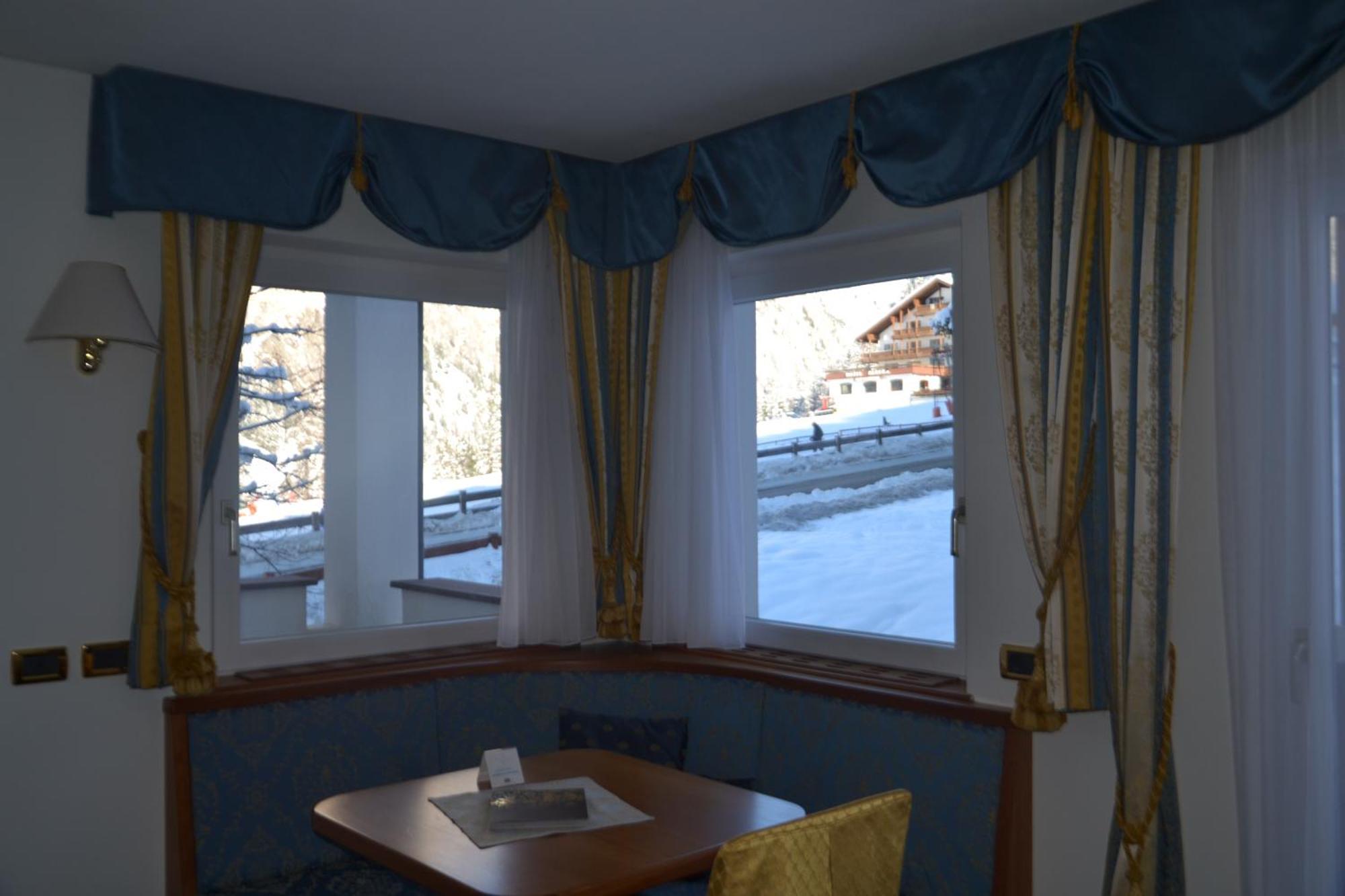 Hotel Scoiattolo Сельва-ді-Валь-Гардена Екстер'єр фото
