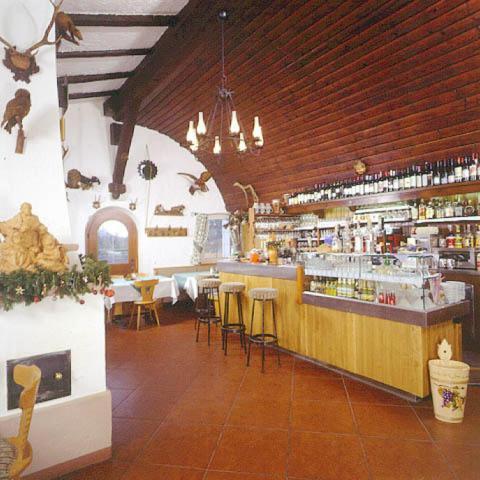 Hotel Scoiattolo Сельва-ді-Валь-Гардена Екстер'єр фото